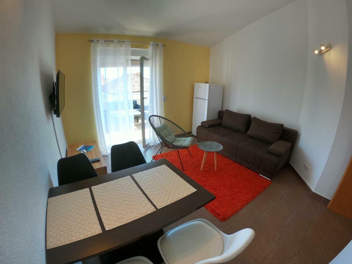Apartament Rotim